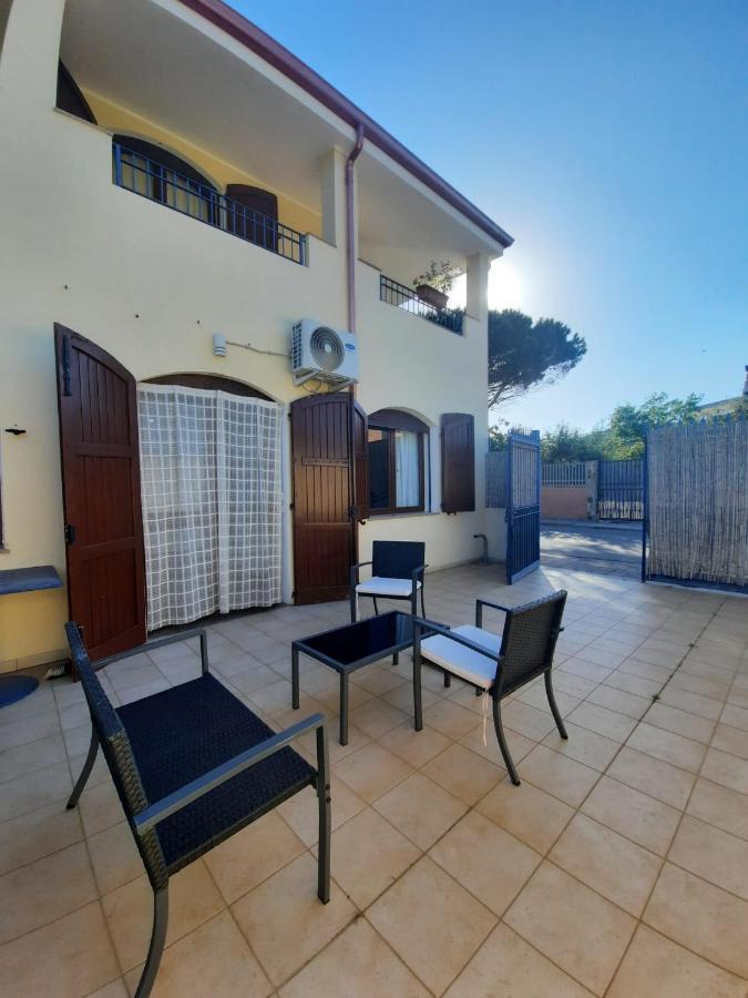 Hotel Villa Del Mare Solanas Solanas  Exterior foto